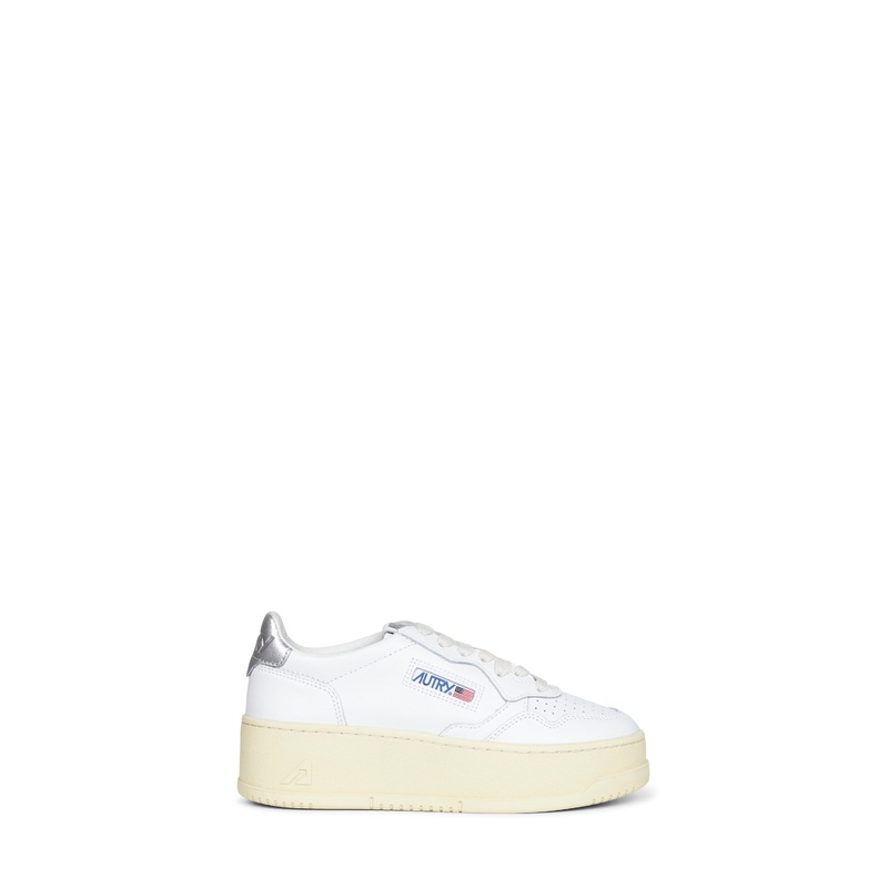 White leather Medalist Platform sneakers