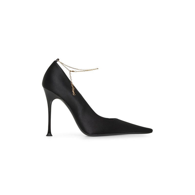 Black crpe satin Rgine pumps