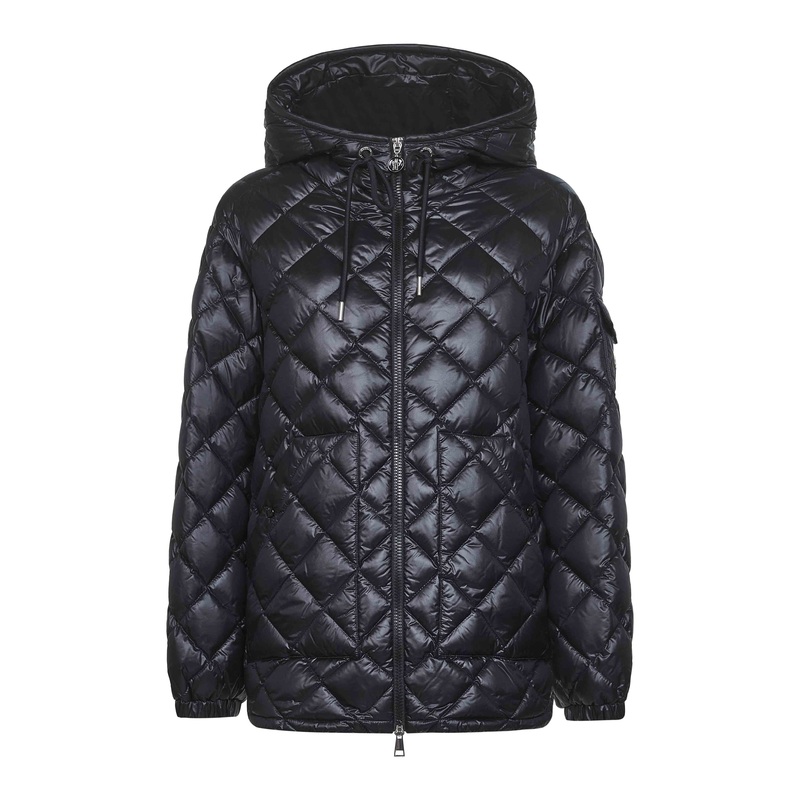 Black hooded short down jacket