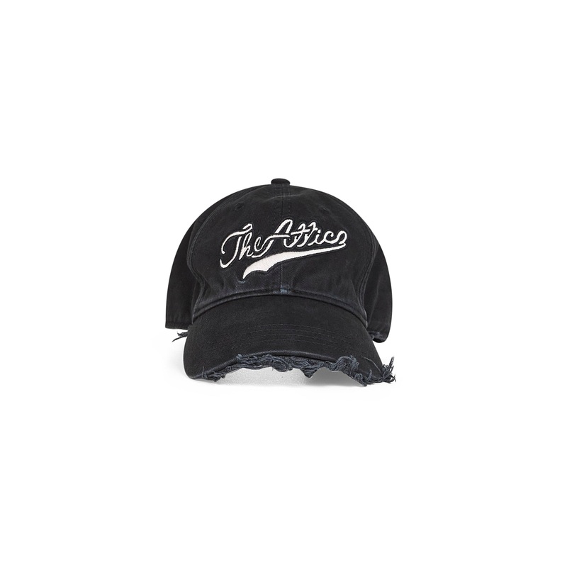 Black embroidered canvas baseball cap