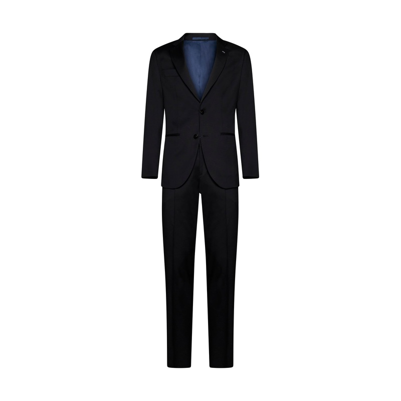 Notched-collar single-breasted suit from D4.0