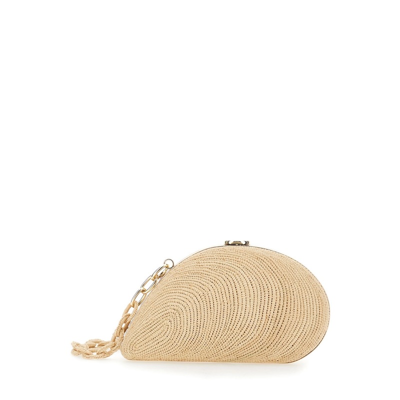 ‘Bridget’ Beige Shell-Shaped Clutch in Raffia Woman