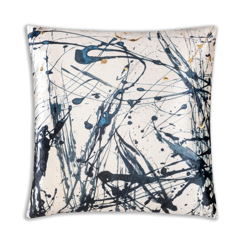 Arles Blue Pillow|22×22|Blue