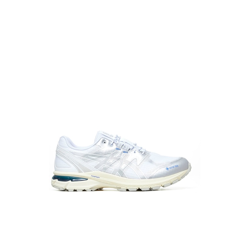 White GEL-TERRAIN GTX sneakers