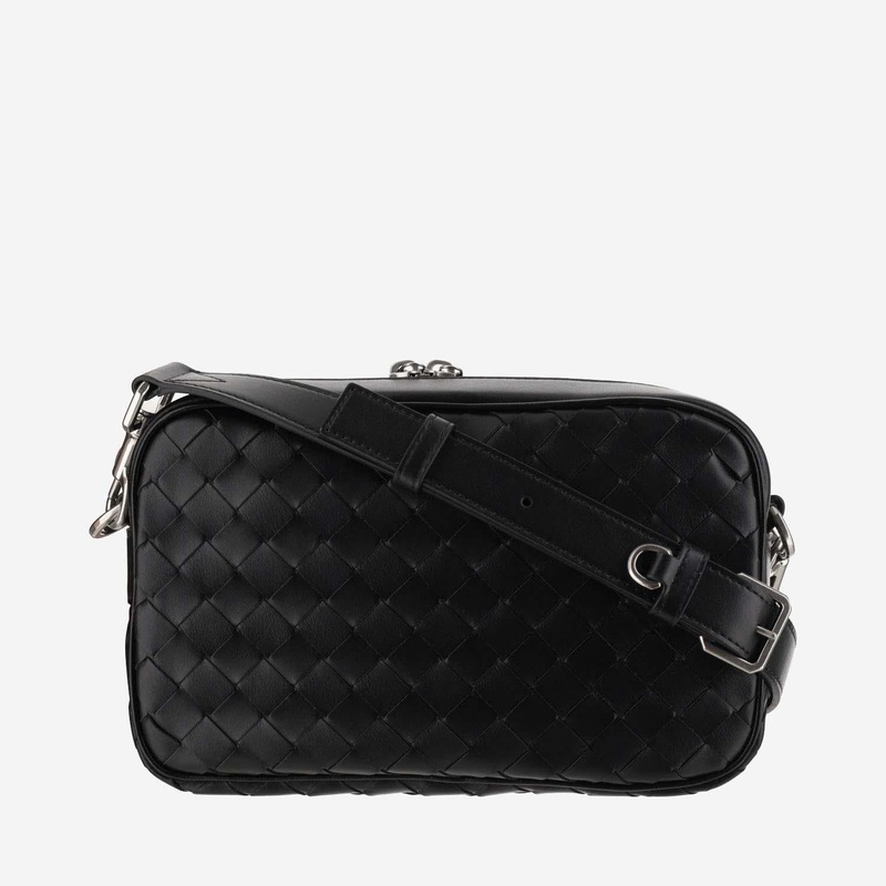 Intrecciato Medium Camera Bag|Black|One Size
