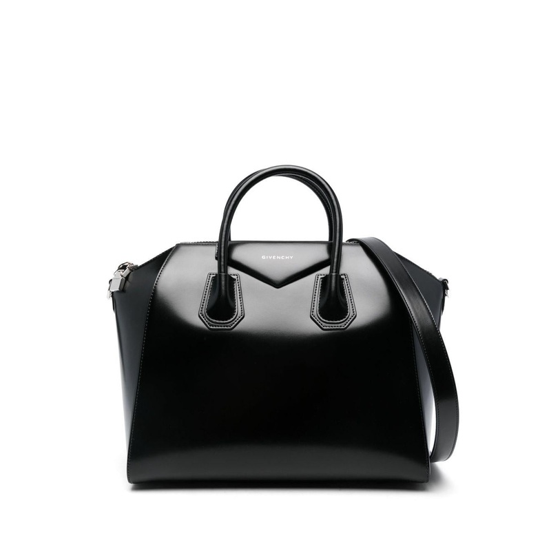 Antigona Medium Handbag|Black|One Size