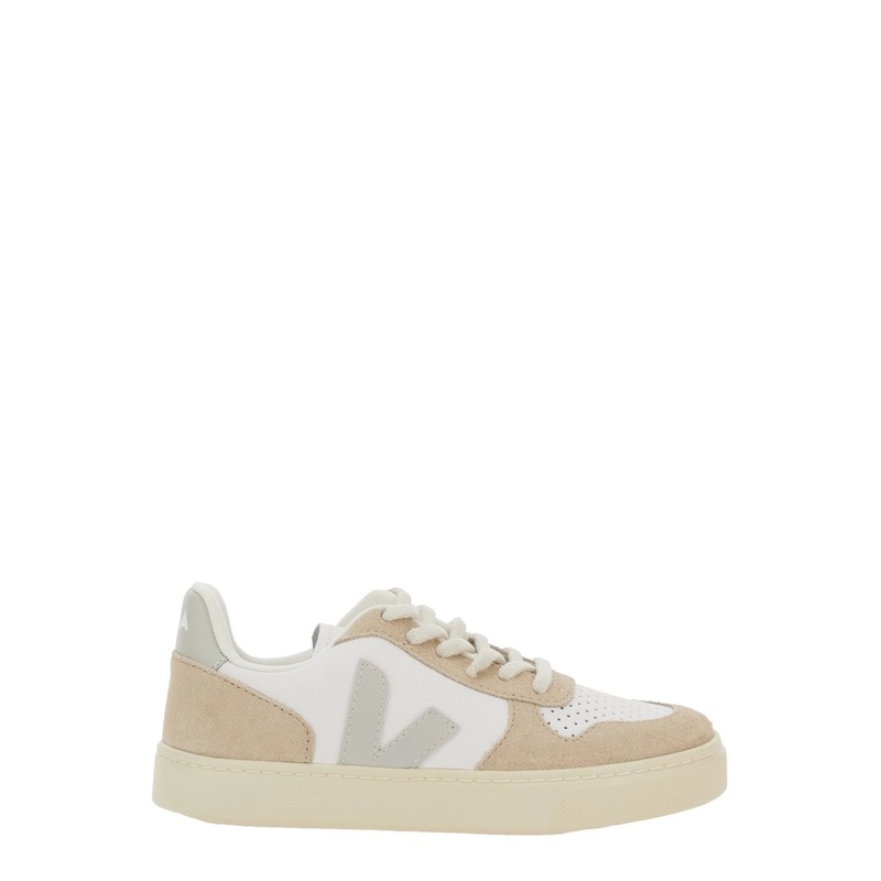 White Low Top Sneakers with Logo Patch on the Side and Contrasting Heel with Logo Lettering in Leather Unisex