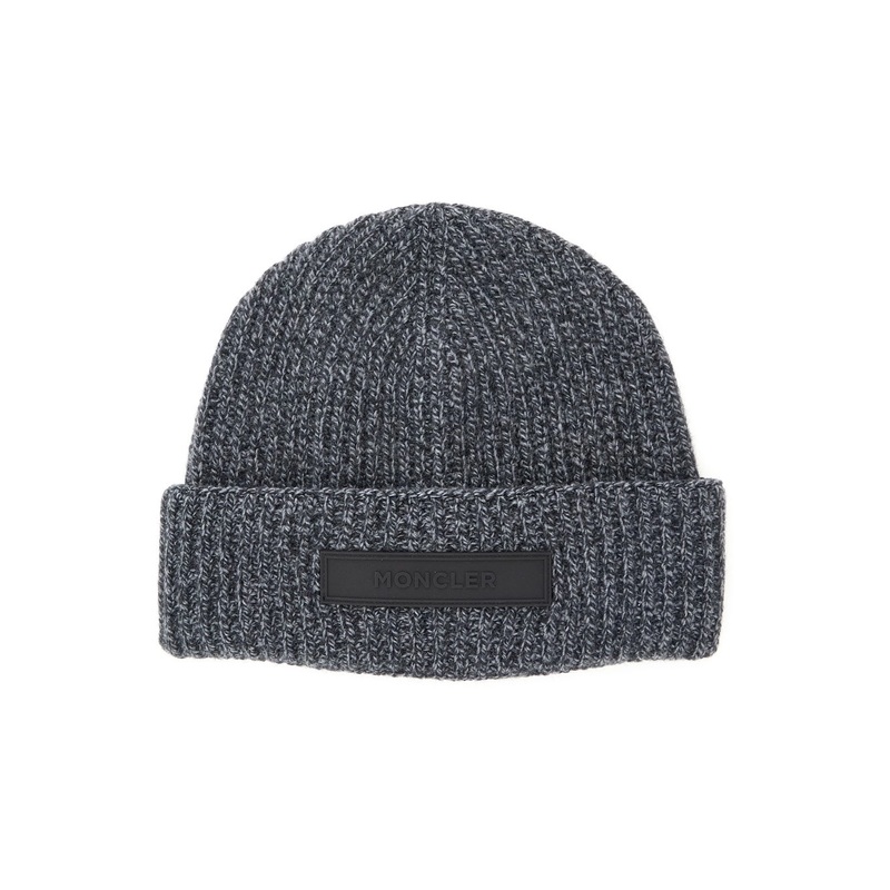 Grey Beanie with Logo Patch on the Front in Wool and Cashmere Man