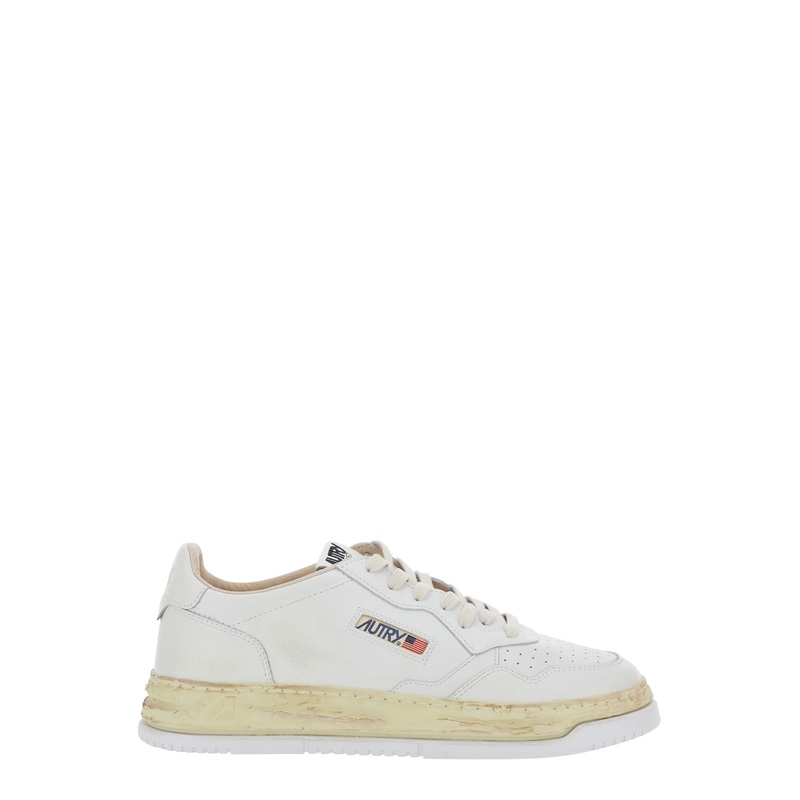 ‘Medalist Low Vintage x Mihara Yasuhiro’ White Sneakers with Handcrafted Sole in Leather Man