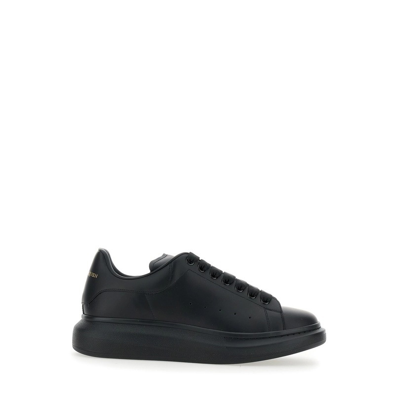 Black Oversize Sneakers with Logo Lettering on the Heel in Leather Man