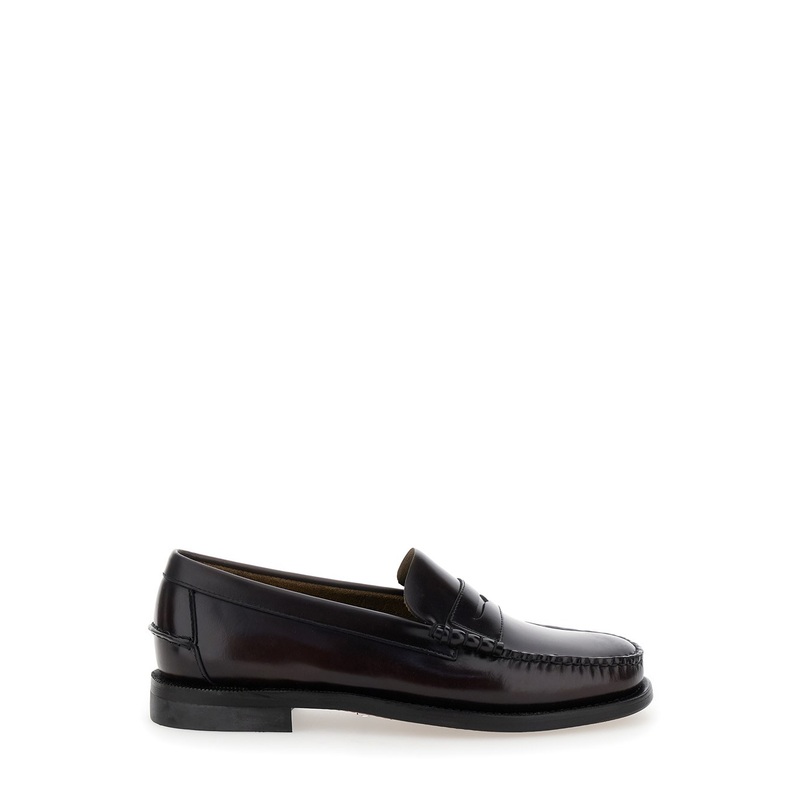 Bordeaux Pull-On Loafers in Leather Man
