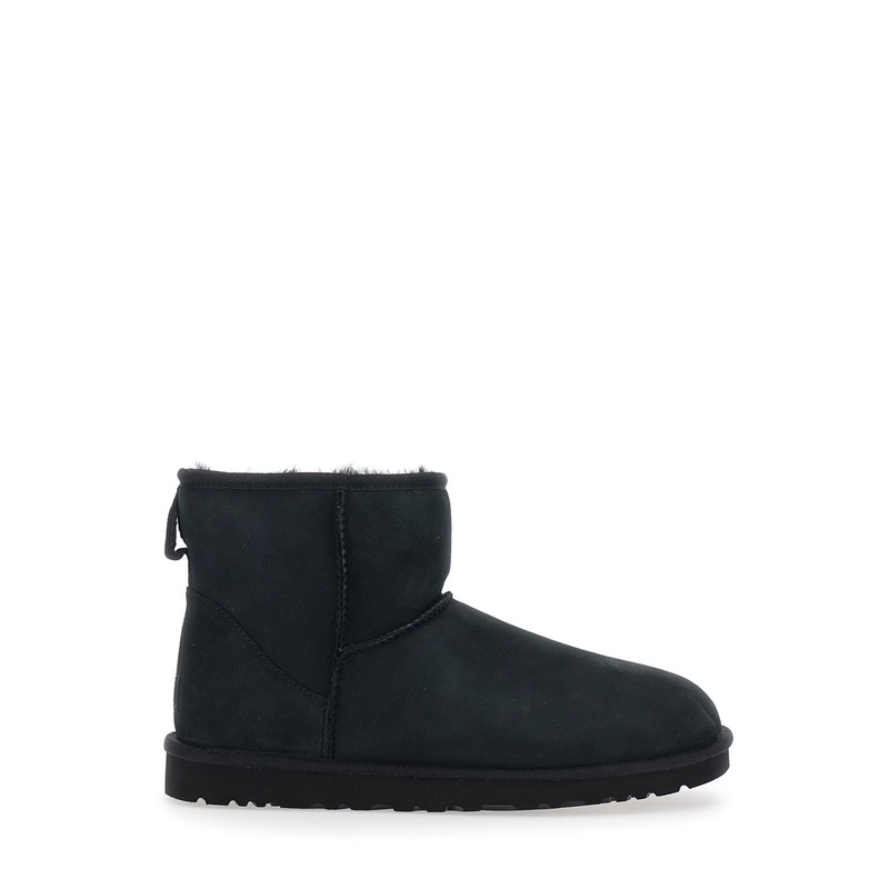 ‘Classic Mini’ Black Ankle Boots with Logo Patch on the Rear and Shearling Lining in Suede Man