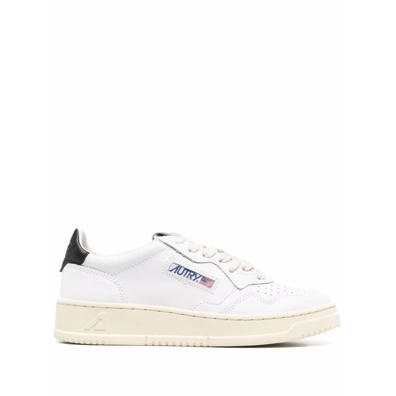 Autry Woman’s White leather Sneakers with black Heel tab