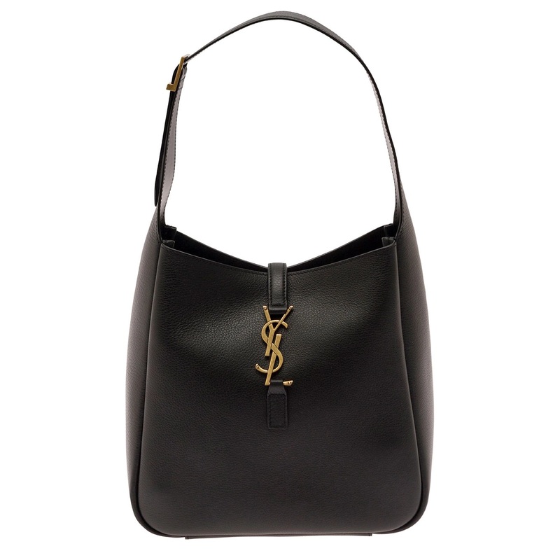 ‘Le 5  7’ Black Shoulder Bag with Cassandre Detail in Hammered Leather Woman