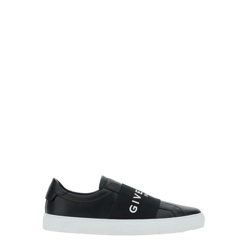 ‘City Court’ Black Sneakers with Elastic Band and Logo Lettering on the Front in Leather Man