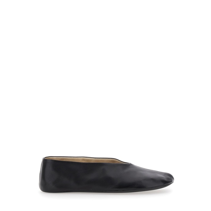 ‘Stella’ Black Ballet Shoes with Slip-On Style and Almond Toe in Leather Woman