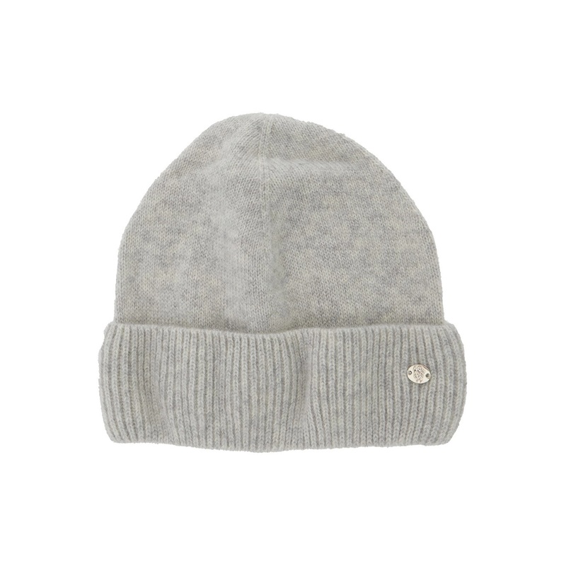 ‘Vivian’ Grey Beanie with Logo Plaque Detail on the Front in Cashmere Woman